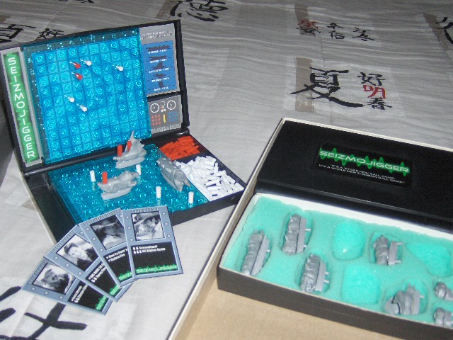 The completed custom Seizmojigger board game set